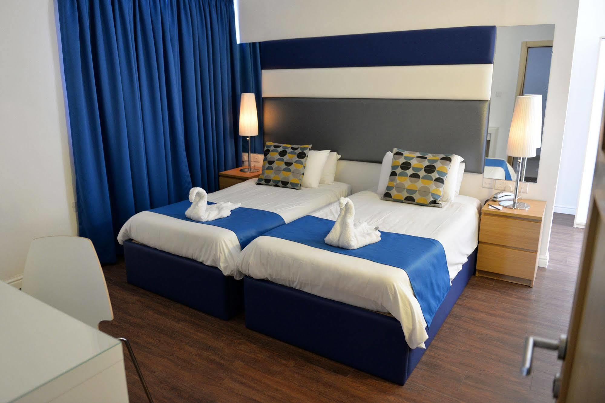 Park Lane Boutique Aparthotel San Pawl il-Baħar Extérieur photo
